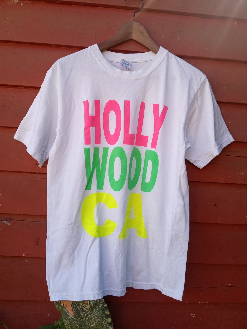 Y2K White 'HOLLYWOOD CA' Neon Graphic Tee M